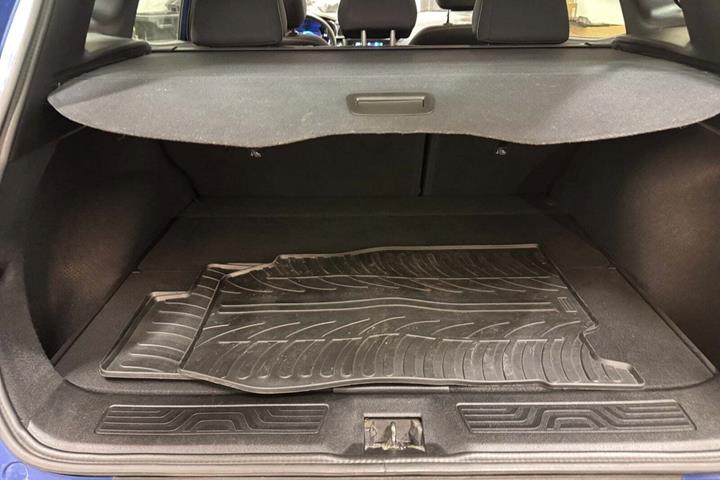 Blå Renault Kadjar fra 2019