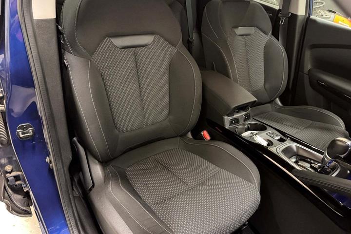 Blå Renault Kadjar fra 2019