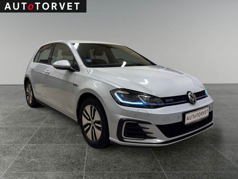 VW Golf VII 1,4 GTE DSG