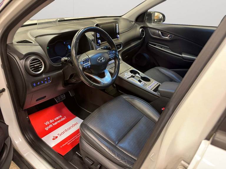 Hyundai Kona 64 EV Premium