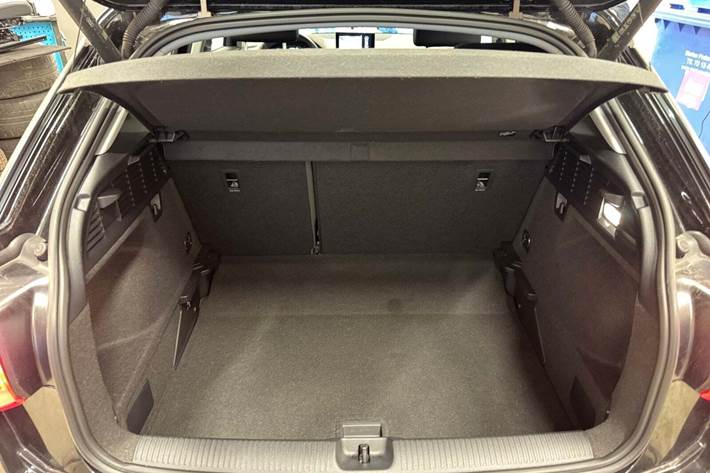 Sort Audi Q2 fra 2022