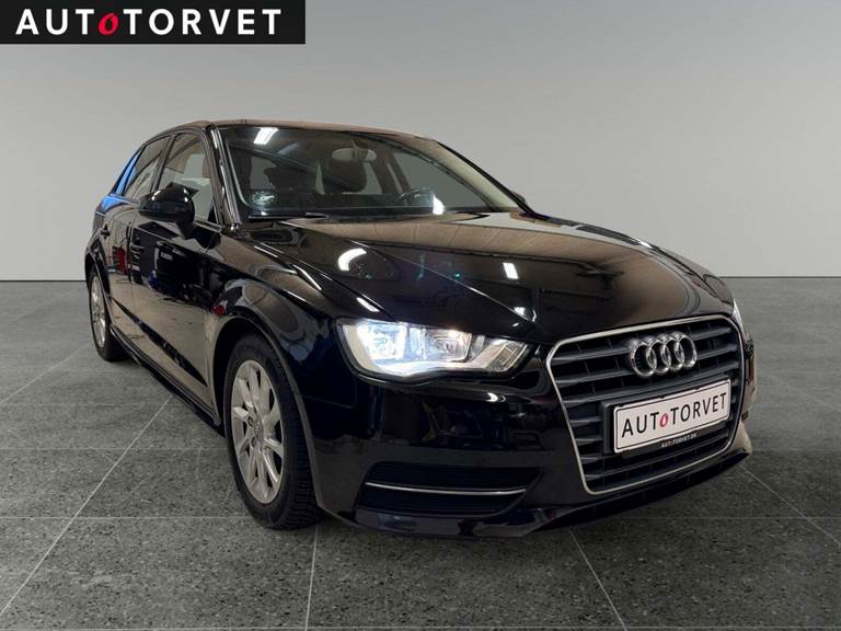 Audi A3 1,6 TDi 110 Ultra Ambiente Sportback