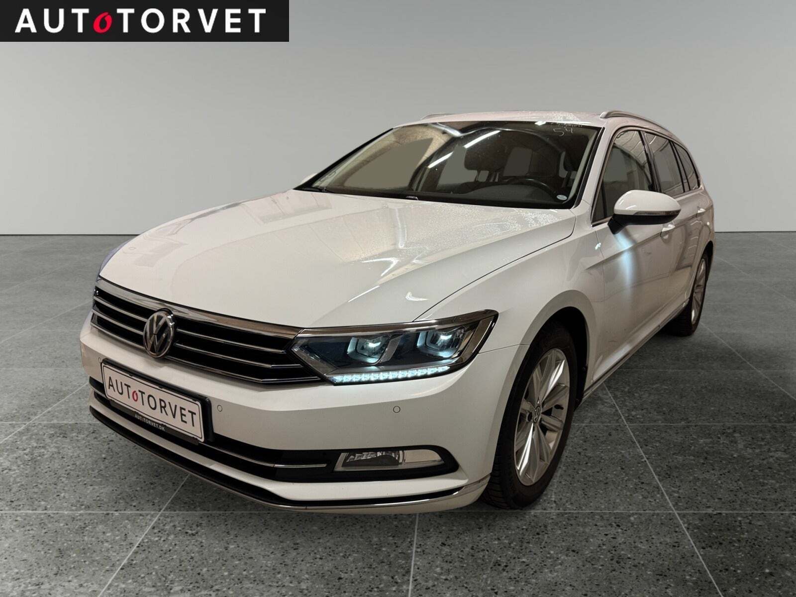 VW Passat 2,0 TSi 220 Highline Variant DSG Van