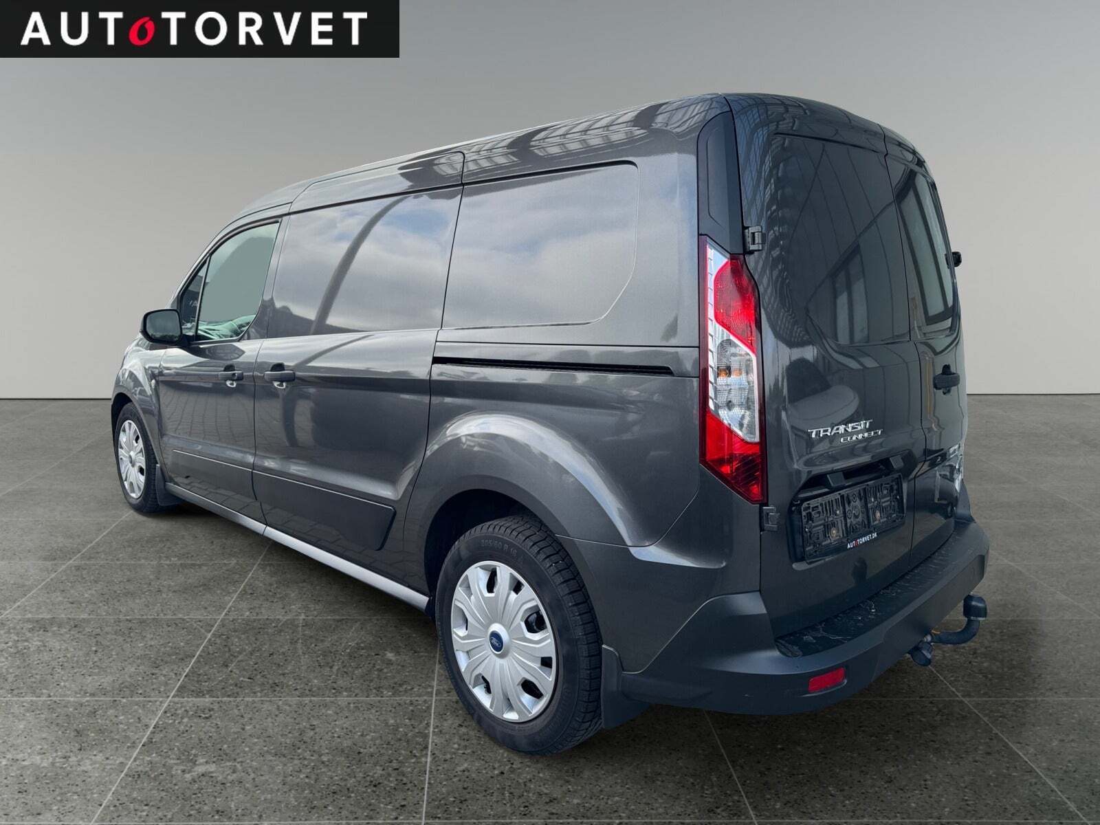Grå Ford Transit Connect fra 2019