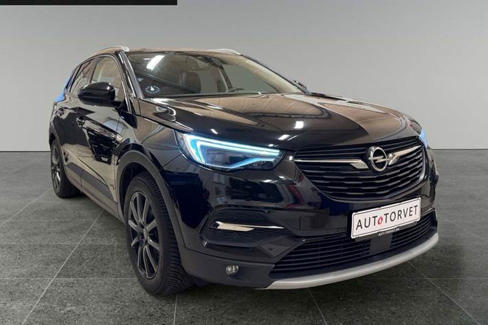 Sort Opel Grandland X fra 2021