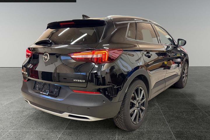 Sort Opel Grandland X fra 2021