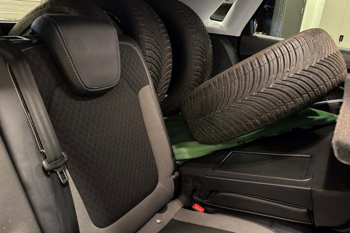 Sort Opel Grandland X fra 2021