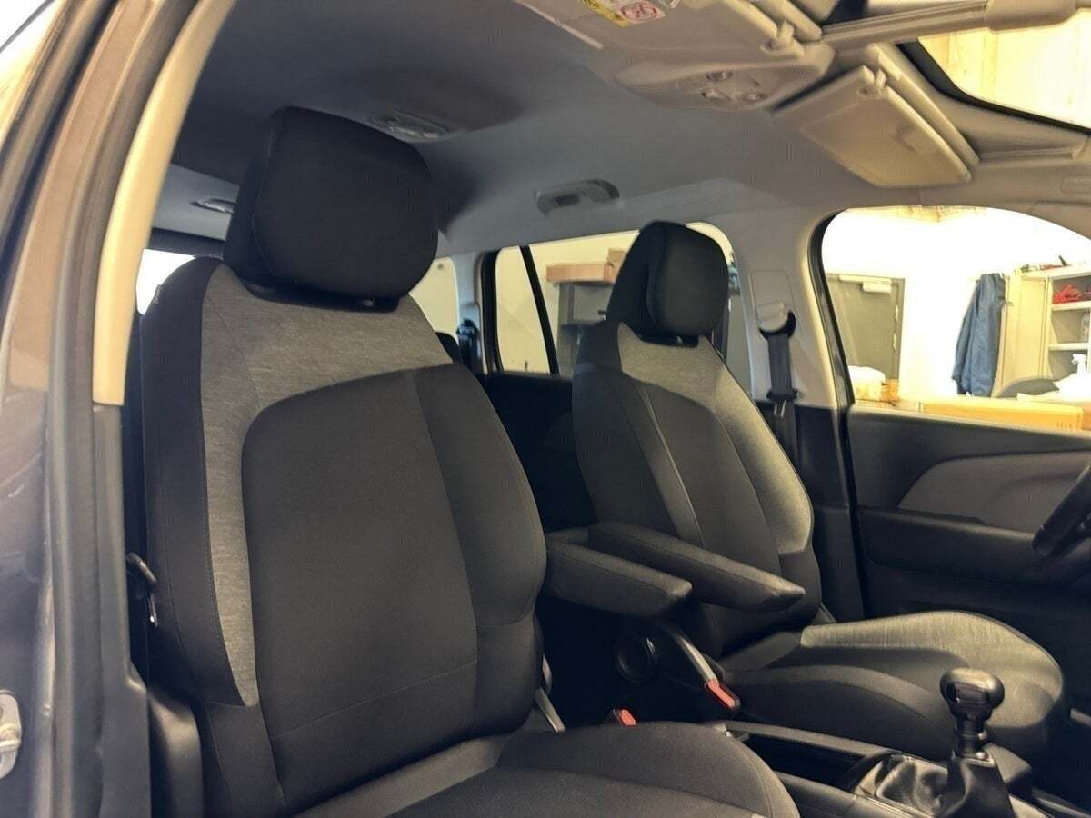 Grå Citroën Grand C4 SpaceTourer fra 2019