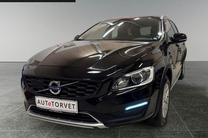 Sort Volvo V60 CC fra 2017