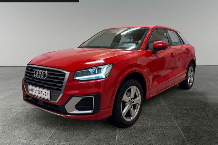 Rød Audi Q2 fra 2019 set udefra
