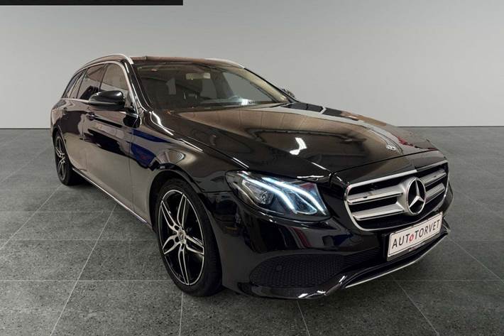 Sort Mercedes E350 d fra 2018