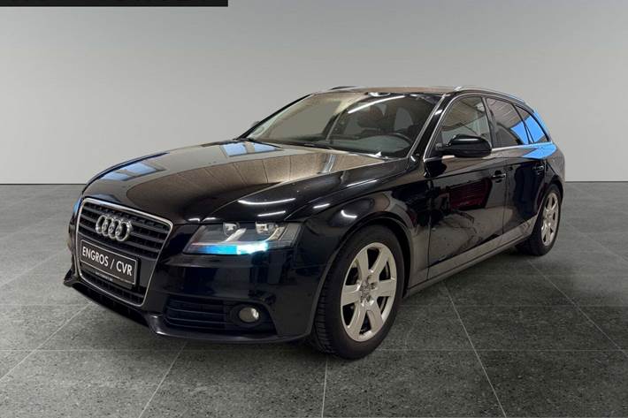 Sort Audi A4 fra 2010 set udefra