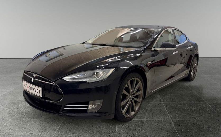 Tesla Model S 85
