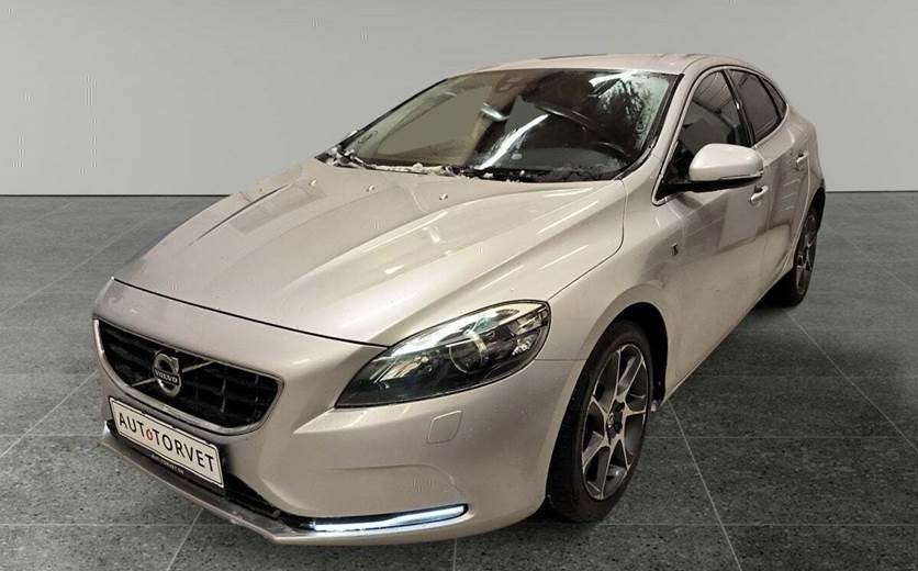 Volvo V40 2,0 D2 120 Ocean Race aut.