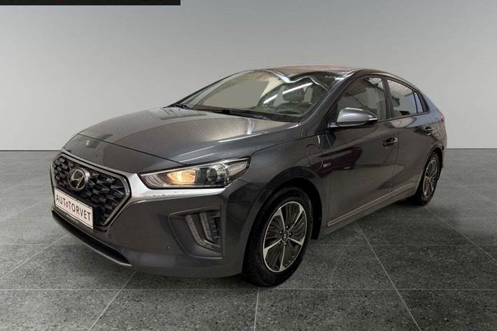 Grå Hyundai Ioniq fra 2020 set udefra