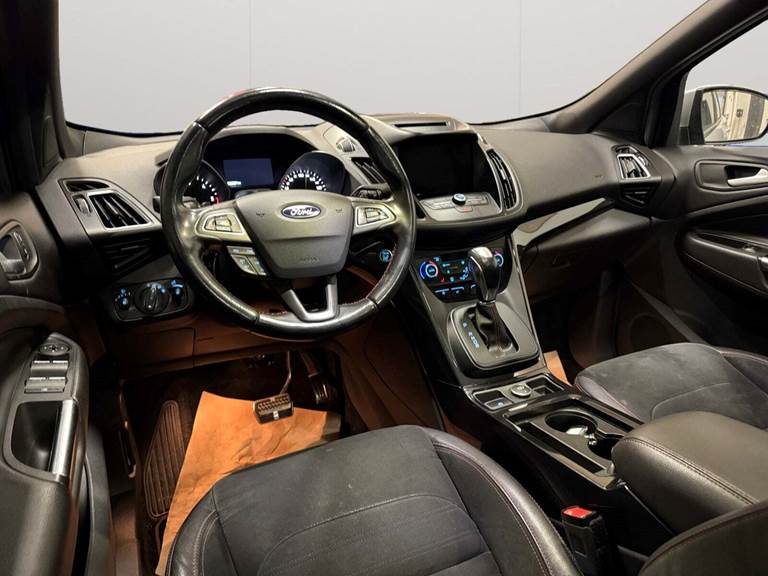 Ford Kuga 1,5 TDCi 120 ST-Line aut.