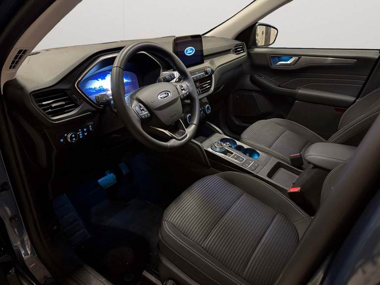 Ford Kuga 2,5 PHEV Titanium CVT