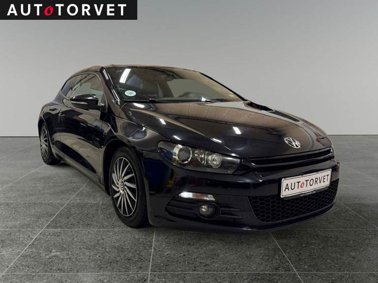 VW Scirocco 2,0 TDi 140 Sport DSG BMT Van