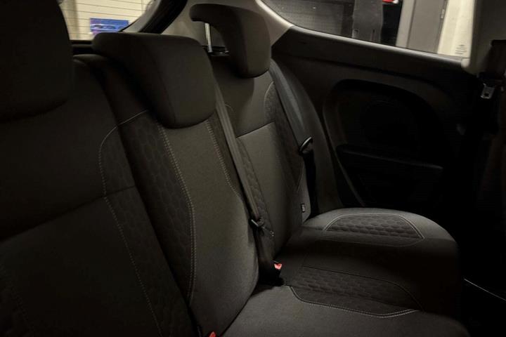 Hvid Ford Fiesta fra 2015