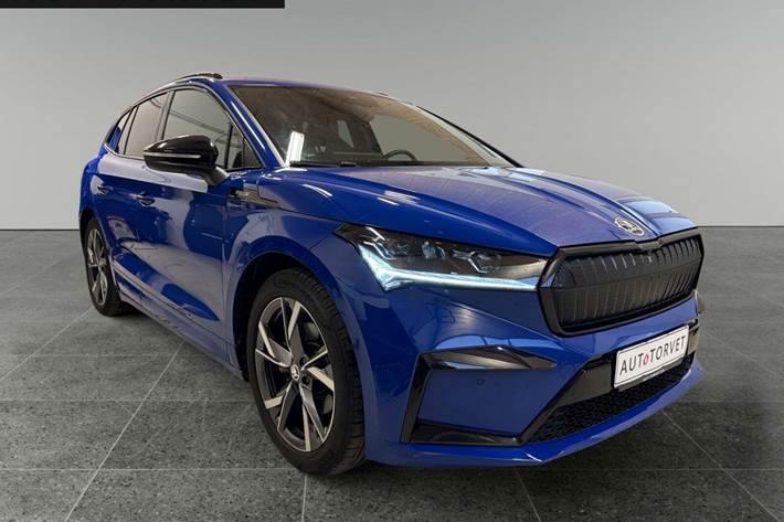 Blå Skoda Enyaq fra 2023