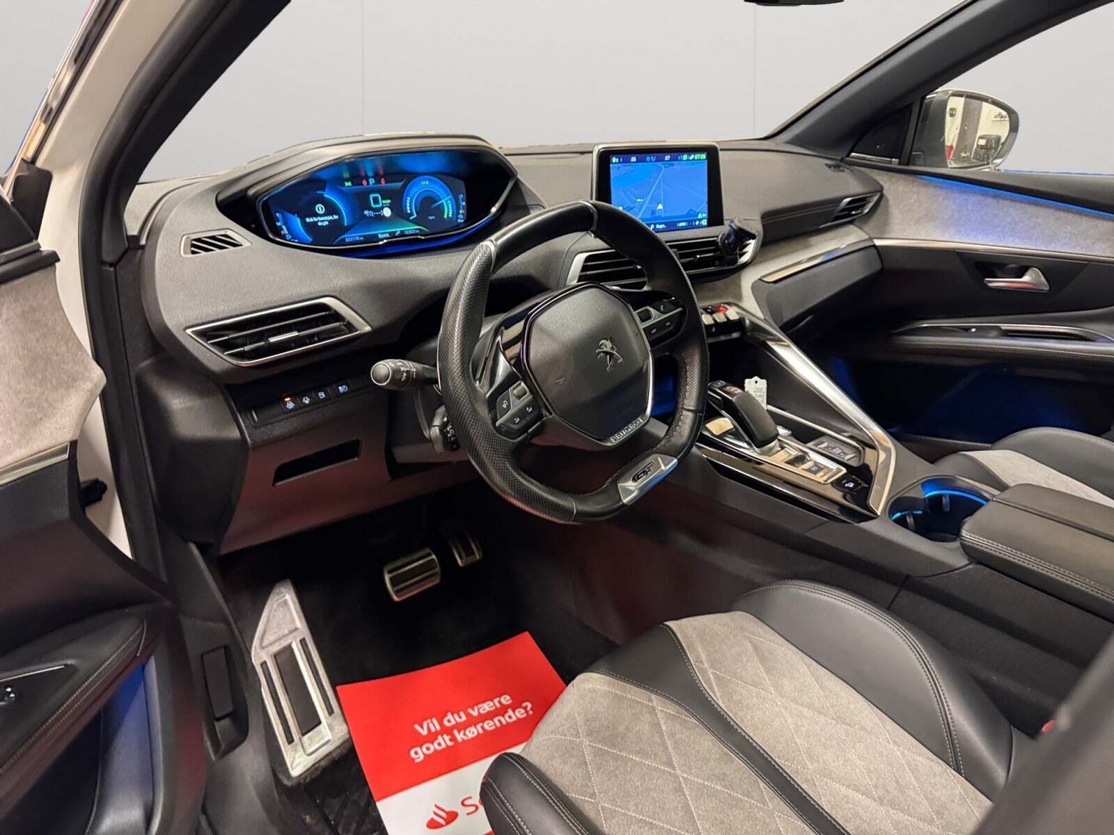 Peugeot 3008 1,6 Hybrid4 GT EAT8