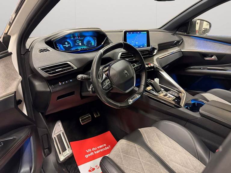 Peugeot 3008 1,6 Hybrid4 GT EAT8