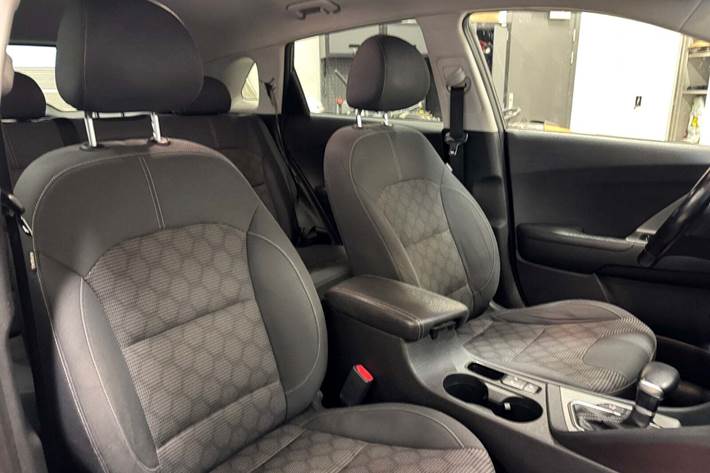 Sort Kia Niro fra 2018