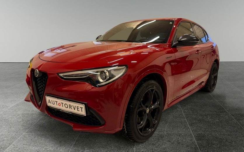 Alfa Romeo Stelvio 2,0 T 280 Veloce aut. Q4 Van