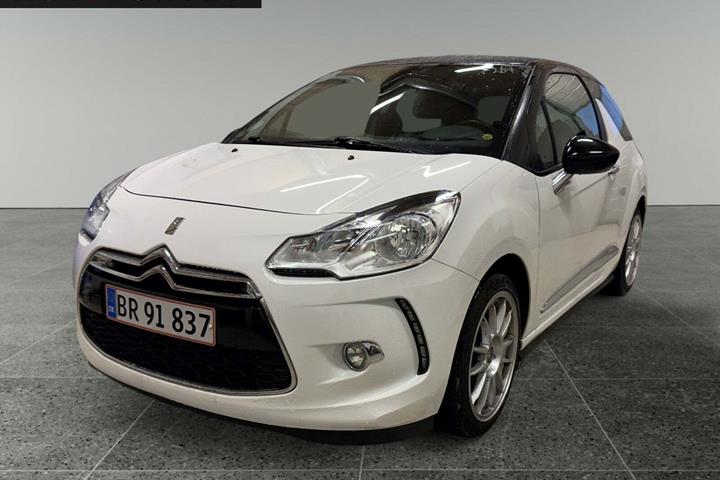 Hvid Citroën DS3 fra 2014 set udefra