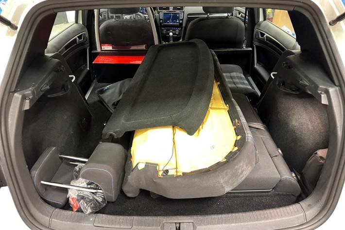 Hvid VW Golf VII fra 2016