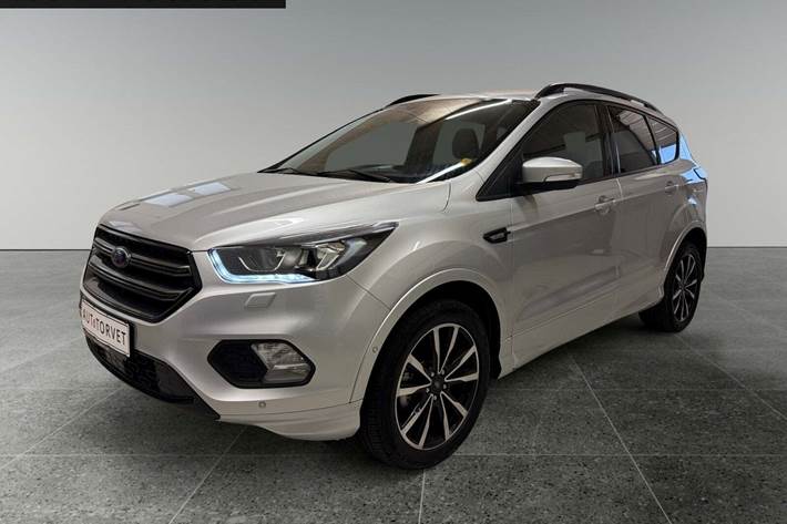 Sølv Ford Kuga fra 2018