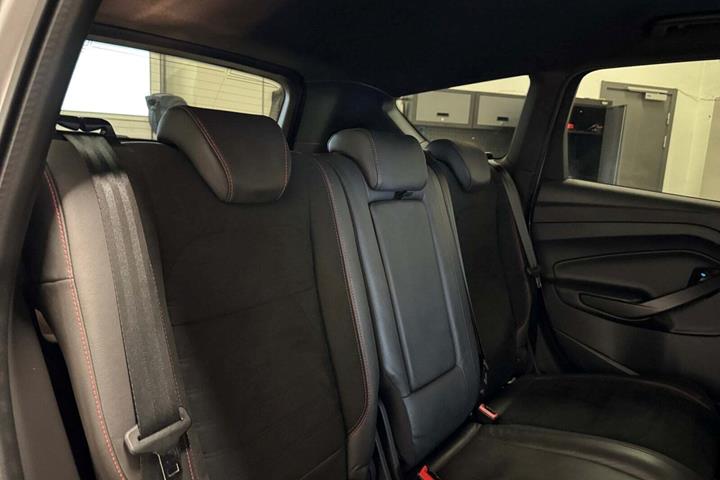 Sølv Ford Kuga fra 2018