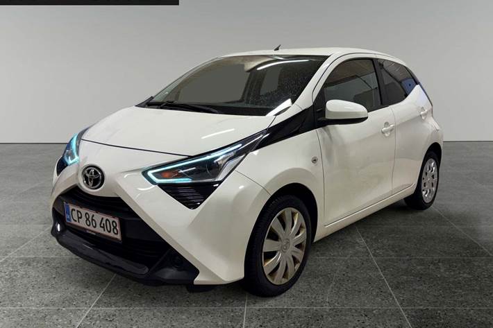 Hvid Toyota Aygo fra 2019