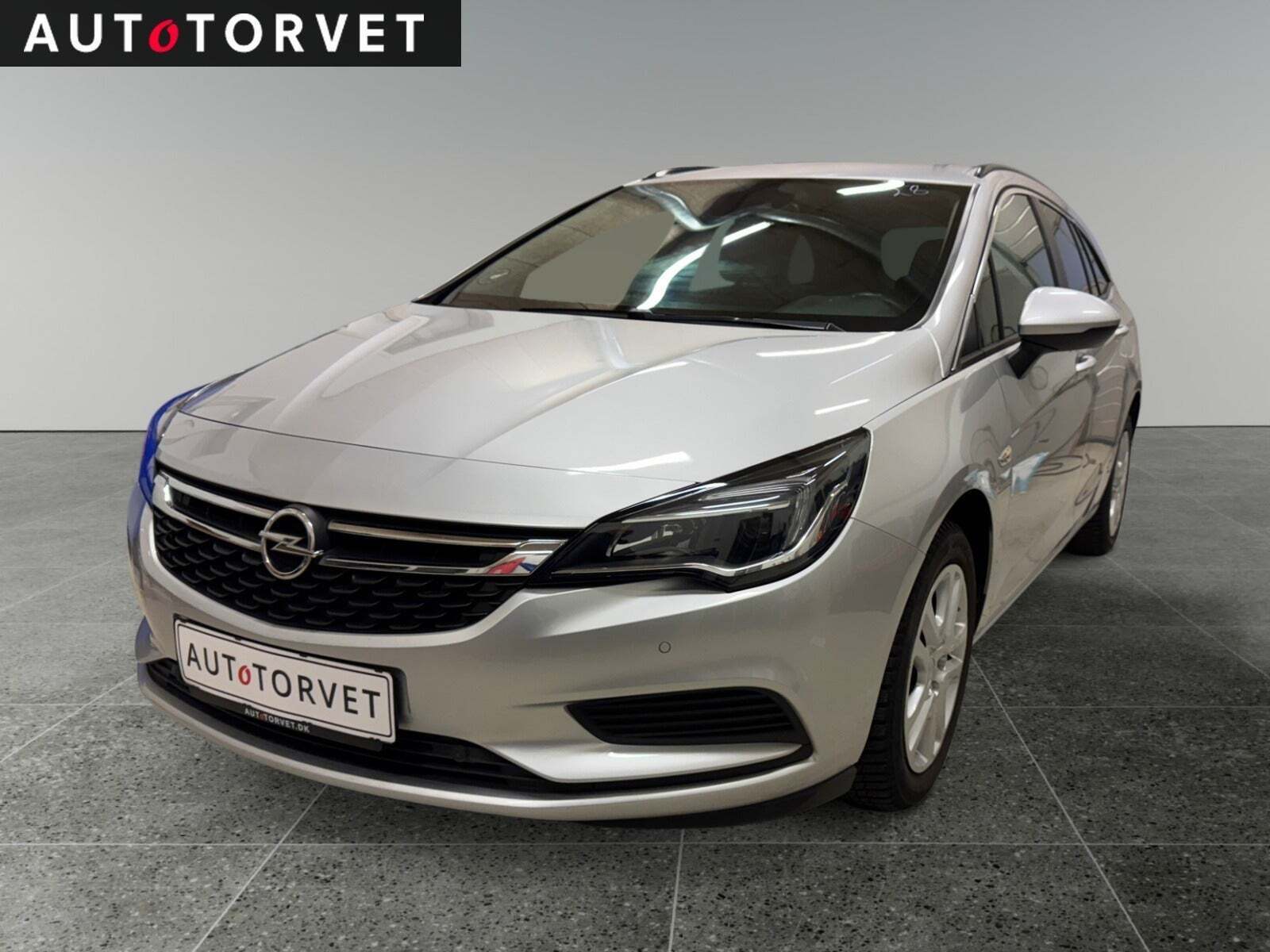 Opel Astra 1,6 CDTi 136 Excite Sports Tourer