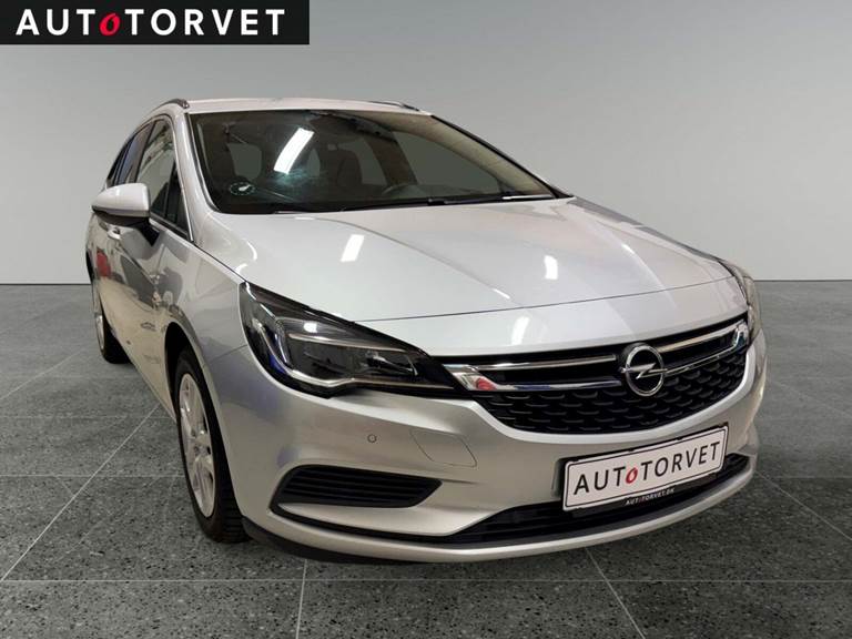Opel Astra 1,6 CDTi 136 Excite Sports Tourer