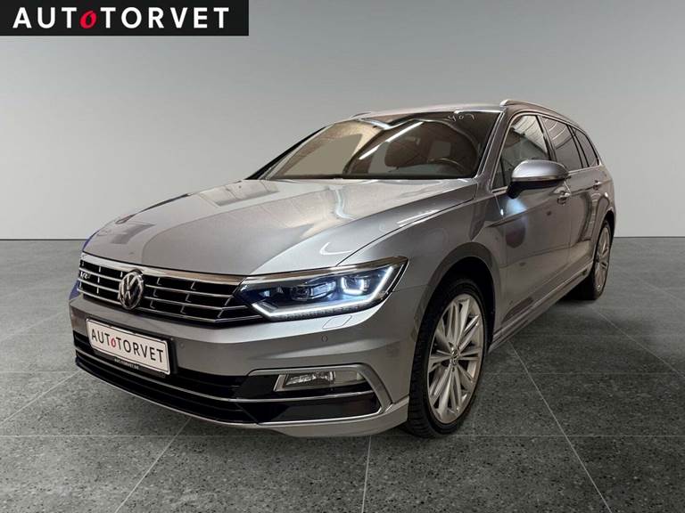 VW Passat 2,0 TSi 272 R-line Variant DSG 4Motion