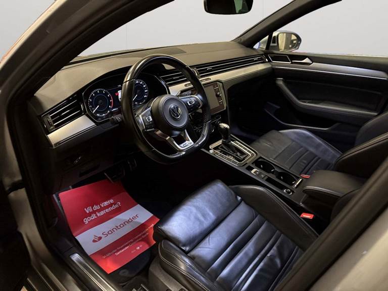 VW Passat 2,0 TSi 272 R-line Variant DSG 4Motion