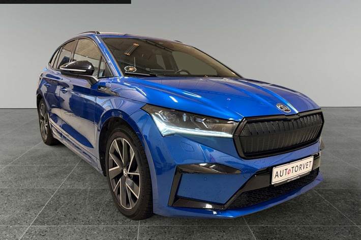 Blå Skoda Enyaq fra 2021