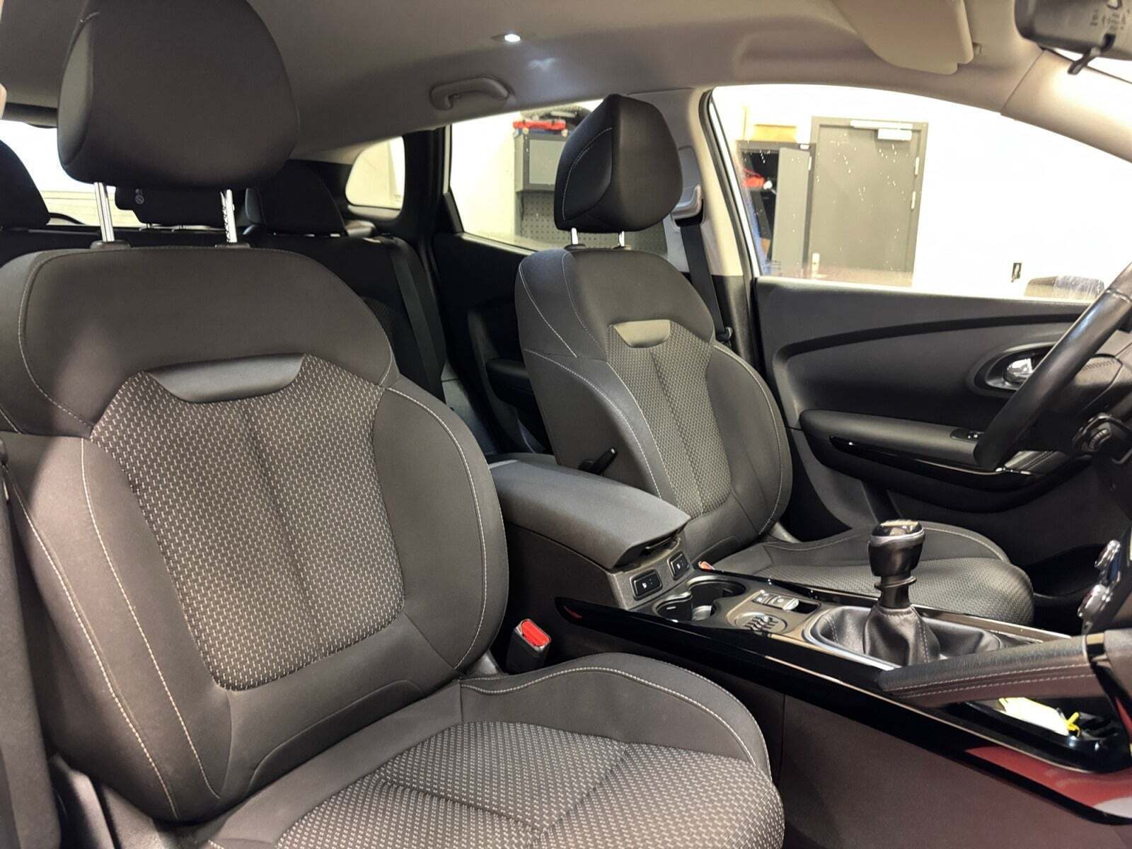 Hvid Renault Kadjar fra 2016