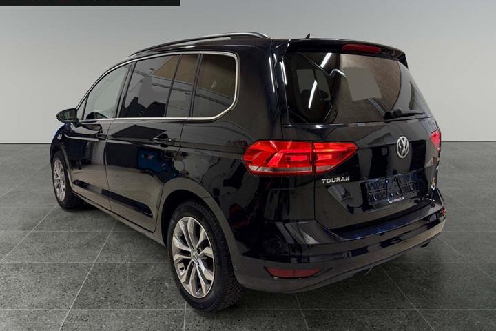 Sort VW Touran fra 2017