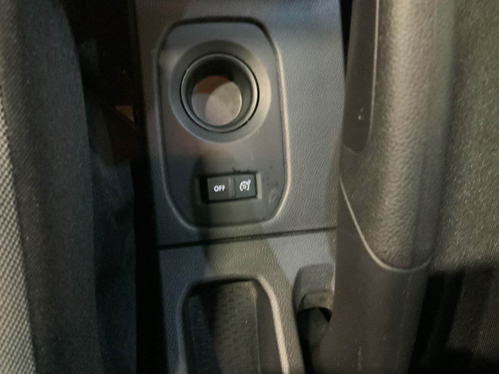 Hvid Dacia Duster fra 2019