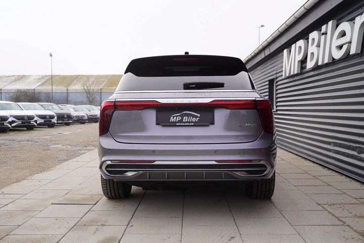 Grå Hongqi E-HS9 fra 2023