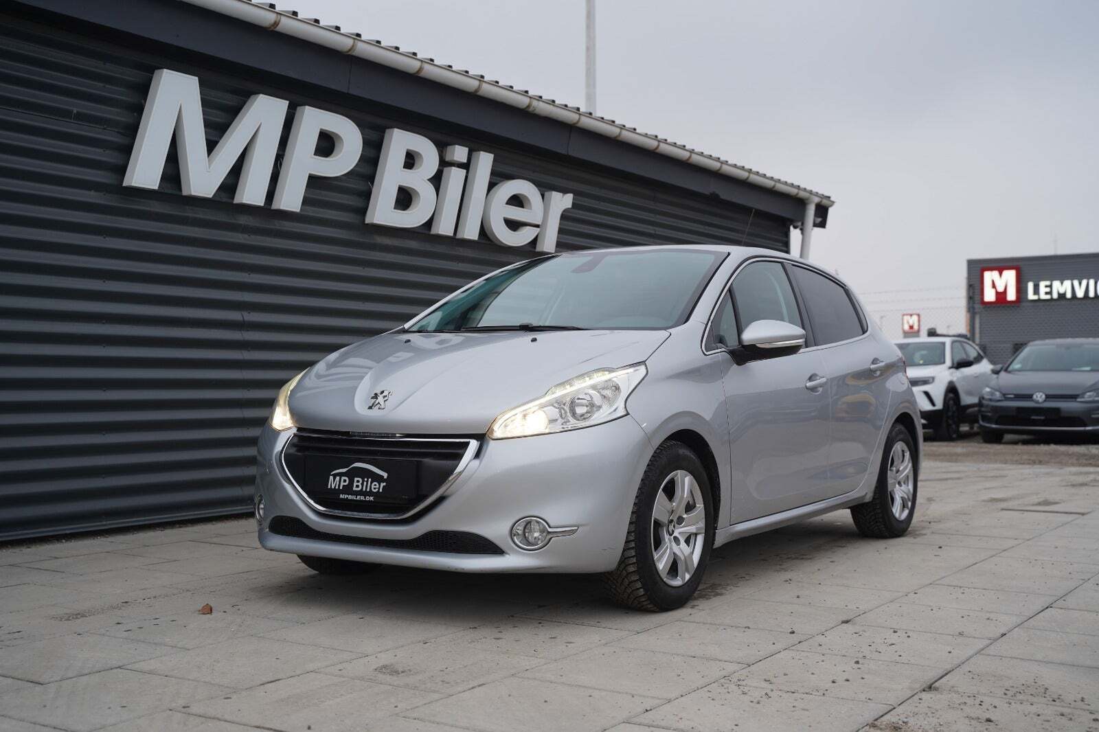 Peugeot 208 1,2 VTi Allure