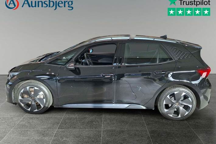 Sort Cupra Born fra 2025