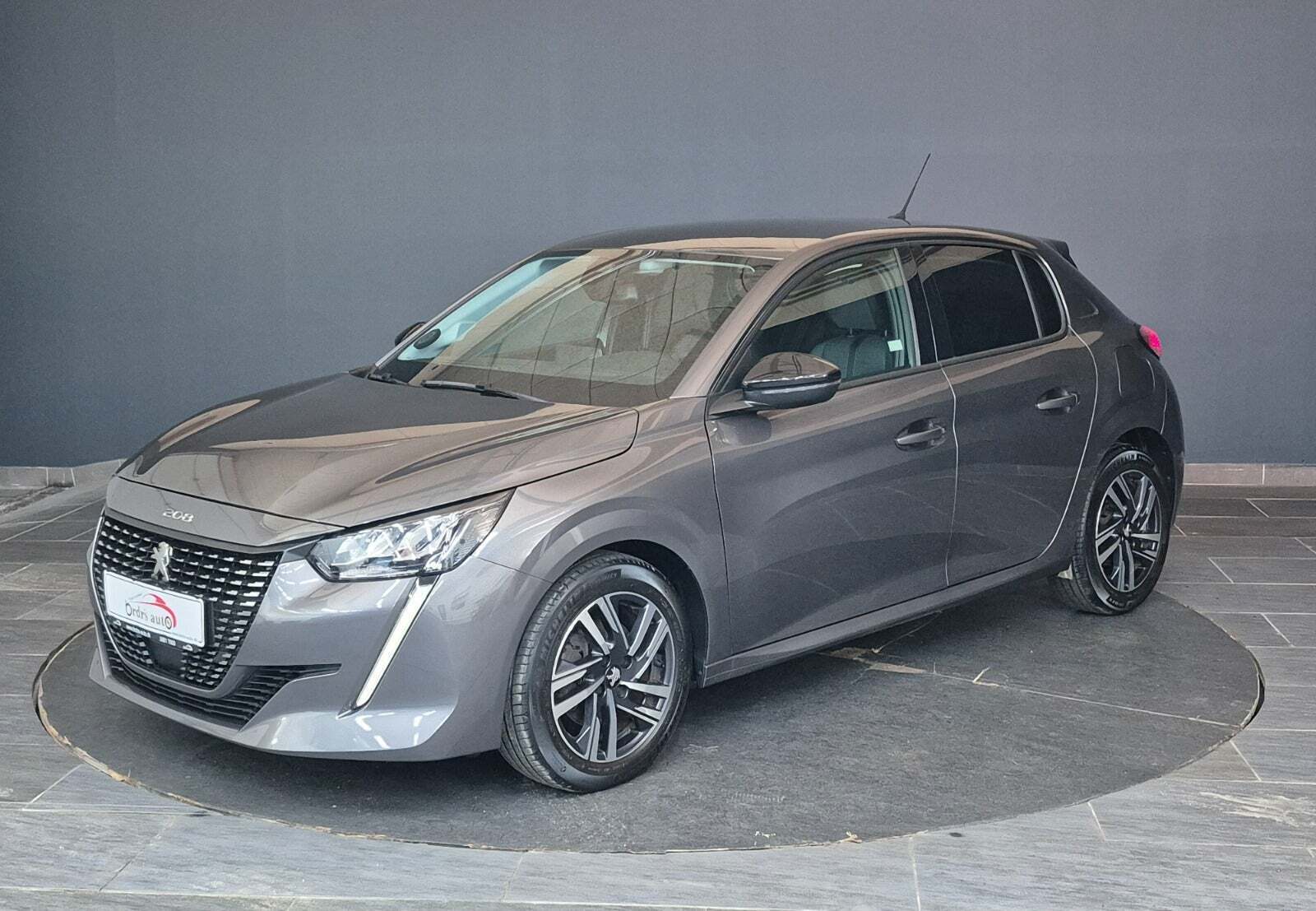 Peugeot 208 1,2 PureTech 100 Allure