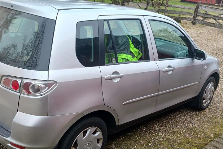 undefined Mazda 2 fra 2006