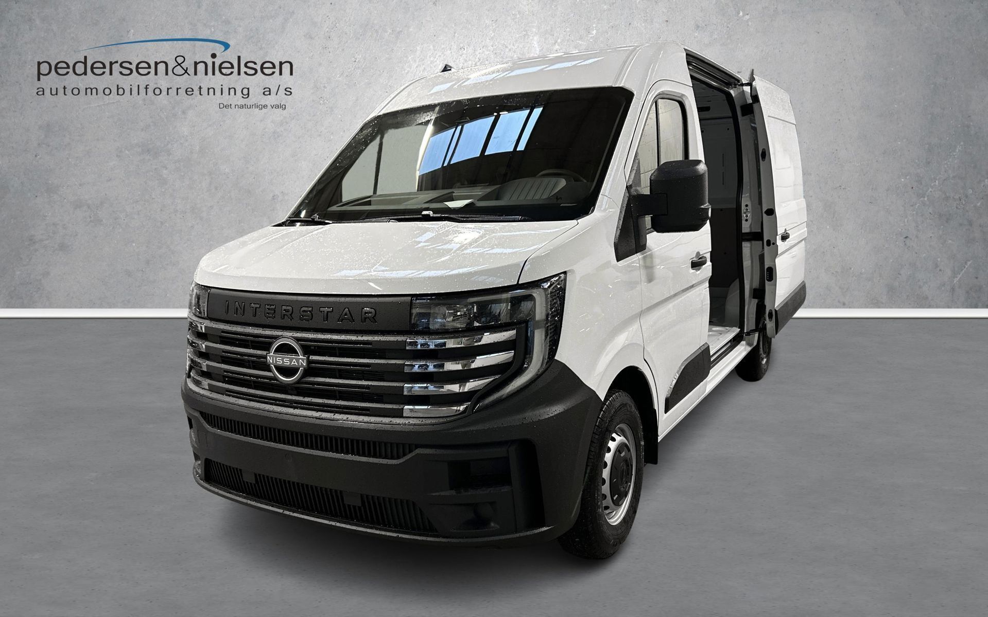 Nissan Interstar 2,0 L2H2 DCi N-Connecta 150HK Van 6g