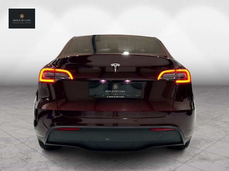 Tesla Model Y EL RWD 299HK 5d Aut.