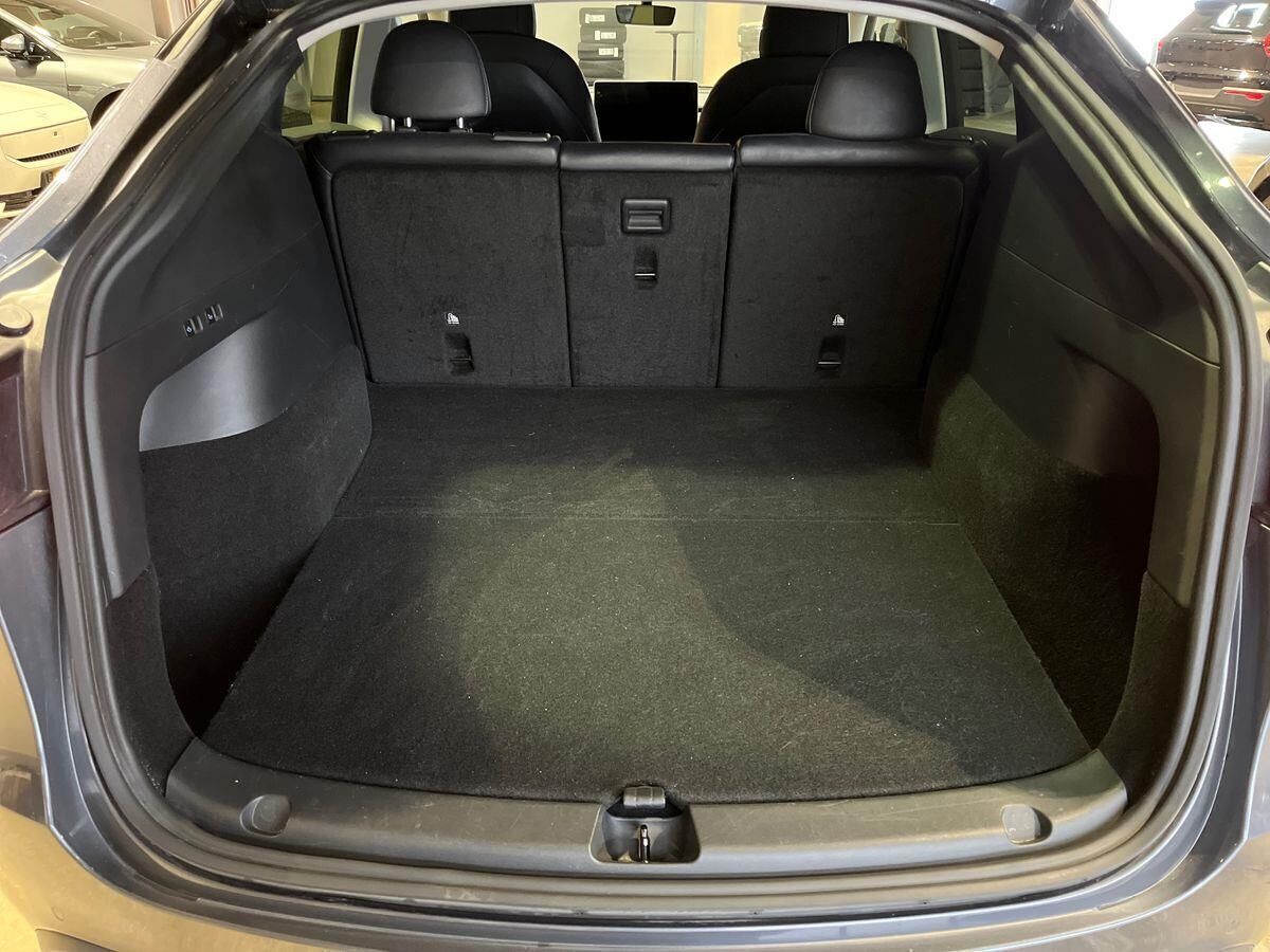 Tesla Model Y EL Long Range AWD 514HK 5d Aut.