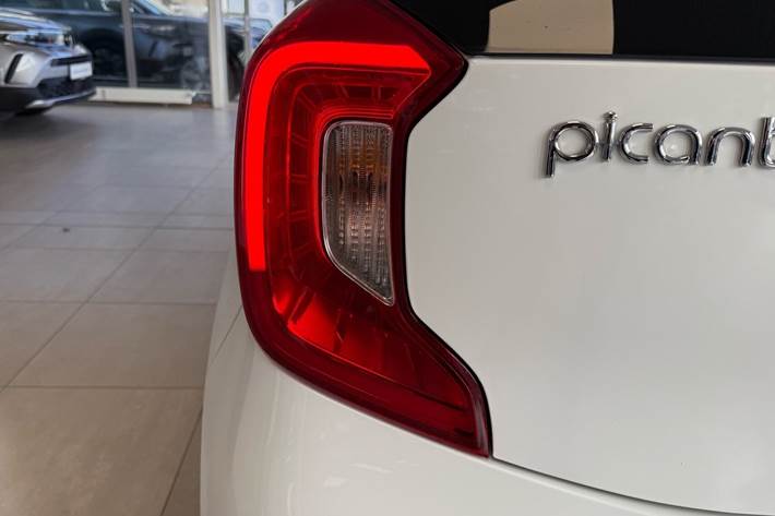 Hvid Kia Picanto fra 2021